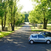 Parking Red Gables Country Bed & Breakfast Newport